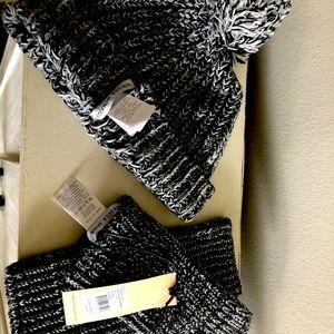 Rebecca Minkoff hat & glove set